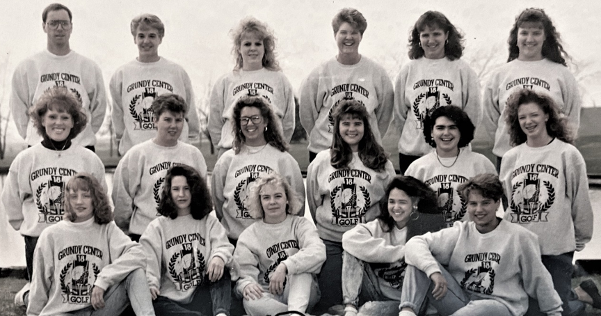 The 1992 Girls Golf team won a second consecutive Class A state championship for Hall of Fame coach Rick Schupbach while going undefeated during the season at 41-0. The Hall of Fame’s first golfer, Tracey Voss, led the team to breaking the state Class A scoring record by 47 points.